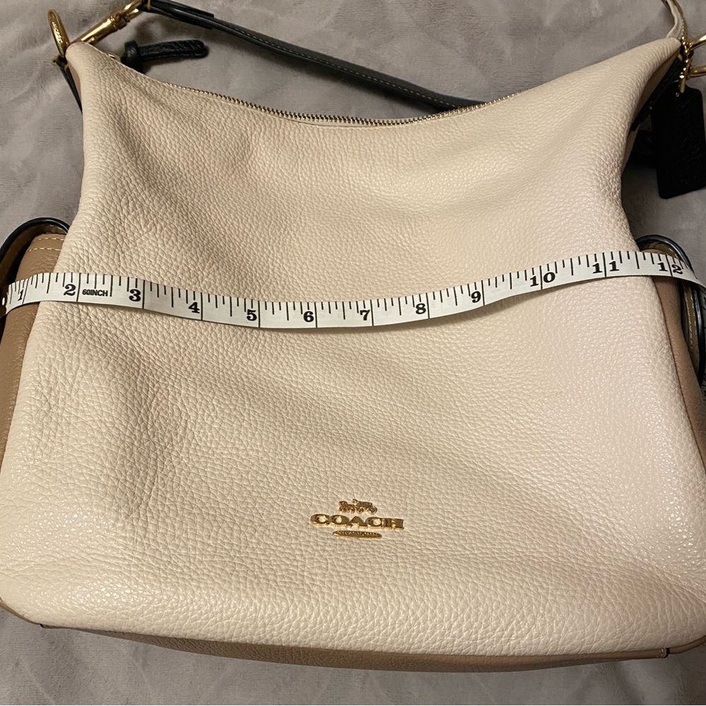 Coach Cream and Black Shoulder Bag - Picture 15 of 16